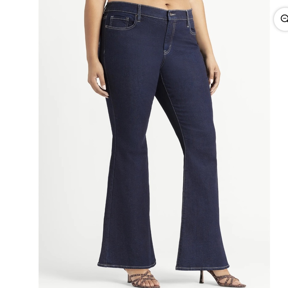 Jessica Simpson Dark Blue Daisy Flare Jeans 18w NWT - Picture 2 of 11